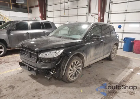 2024 Lincoln Corsair Reserve z USA, uszkodzony, nr VIN 5LMCJ2DA2RUL22467